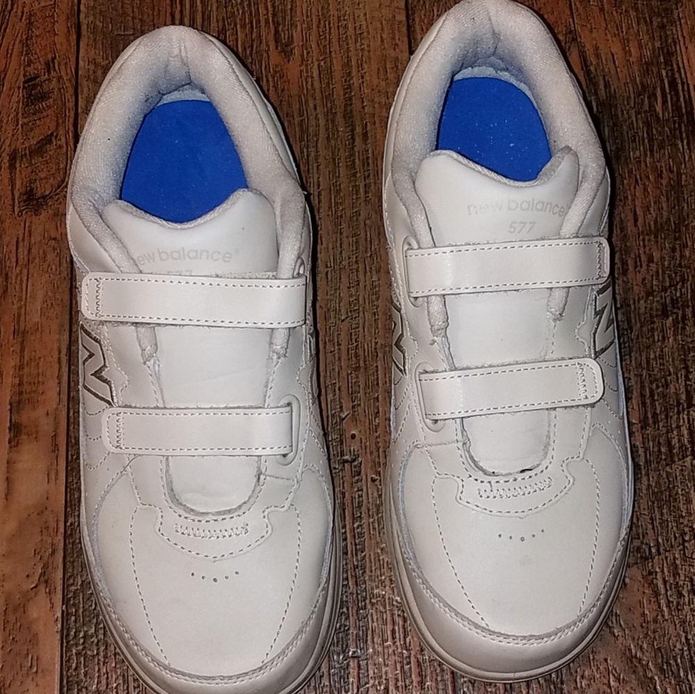 New Balance 577 womens shoes